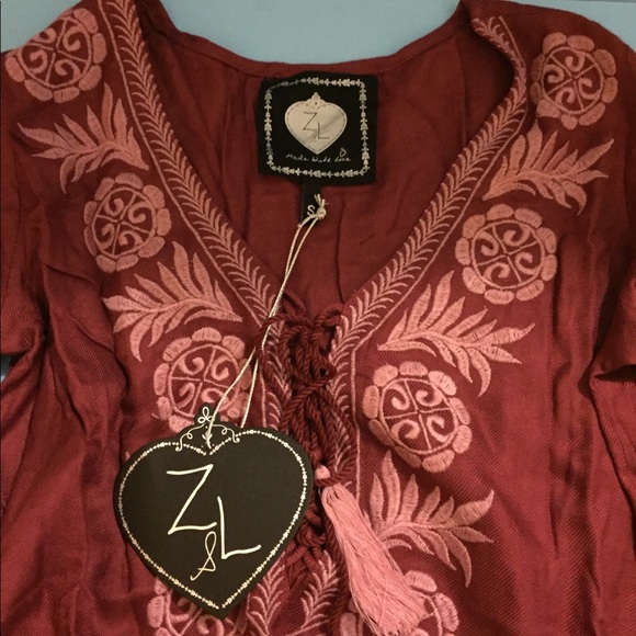 🆕NWT: BOHO/FESTIVAL EMBROIDERED BELL SLEEVE DRESS - Picture 6 of 7